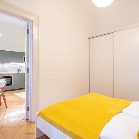 Quiet Comfort - Central Buda Budapest Luaran gambar